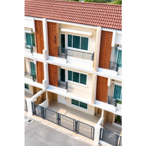 330200pic1